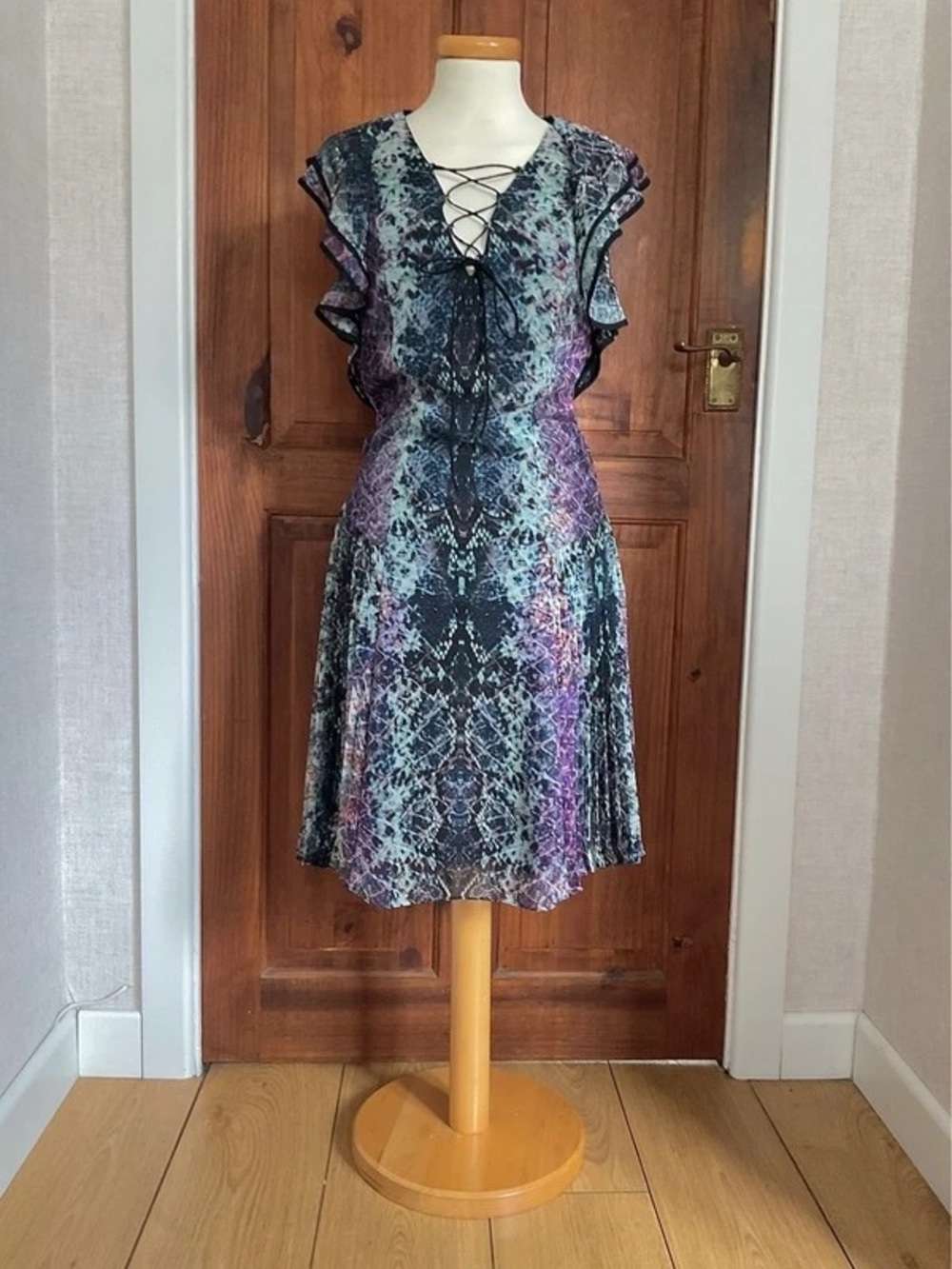 Lace-Up Flutter Sleeve Maxi Dress in Blue and Purple Snake Print